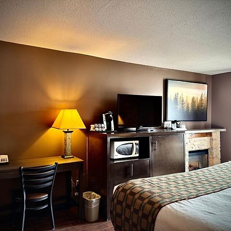 Copper River Inn Fort Frances Esterno foto