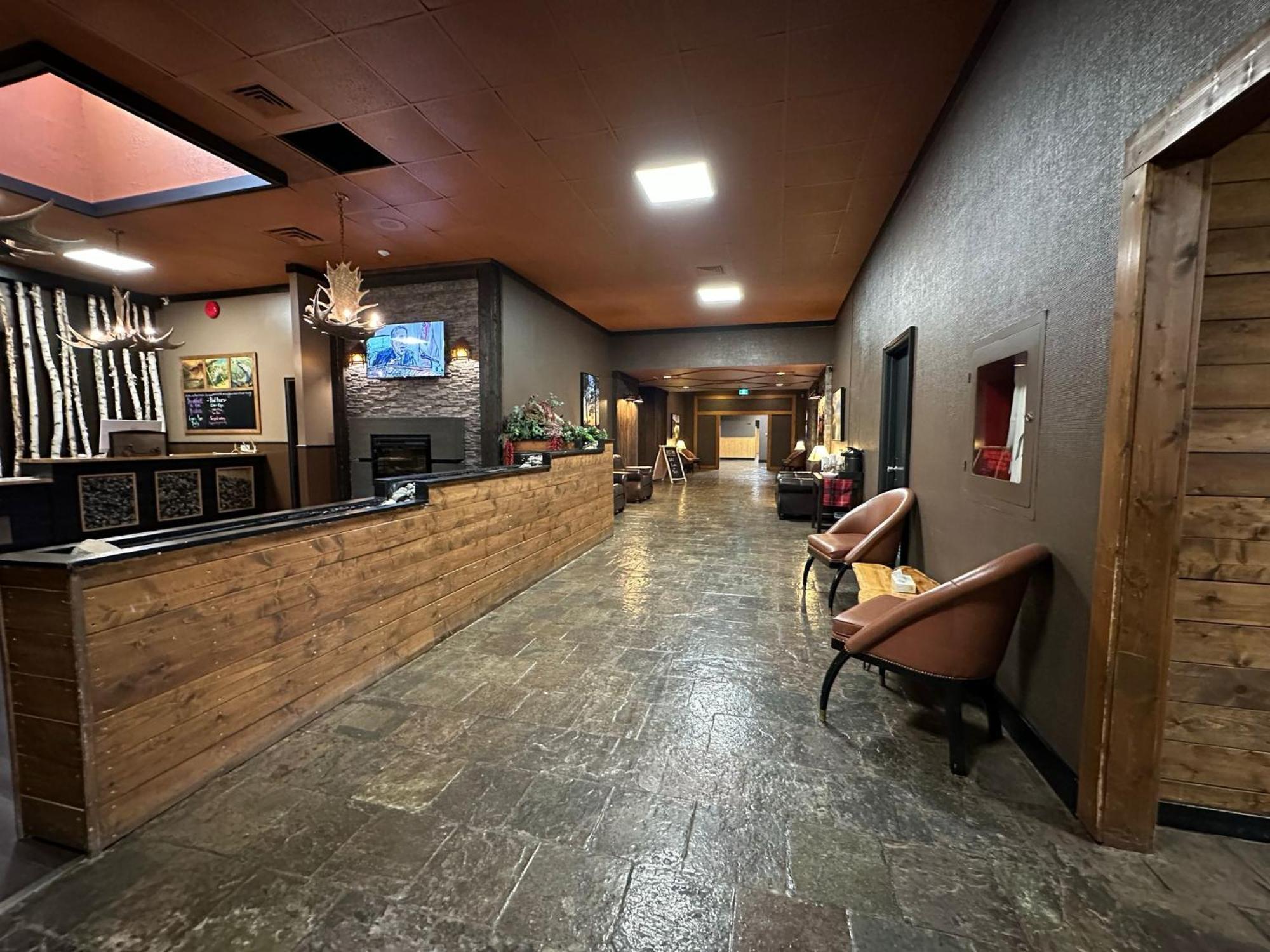 Copper River Inn Fort Frances Esterno foto